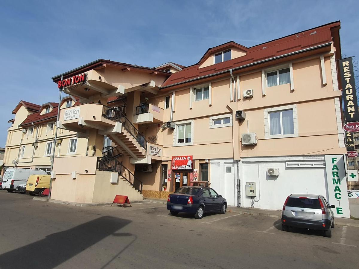 Bon Ton Residence Drobeta Turnu Severin Exteriér fotografie